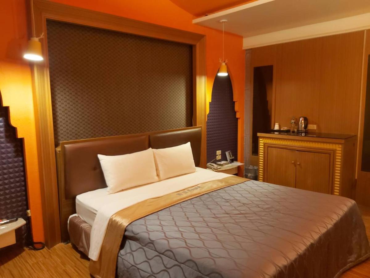 Chateau Motel Καοσιούνγκ Εξωτερικό φωτογραφία
