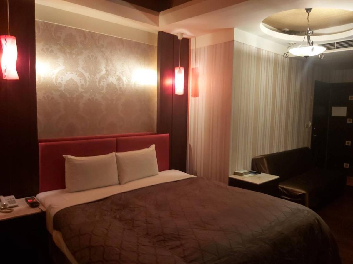 Chateau Motel Καοσιούνγκ Εξωτερικό φωτογραφία